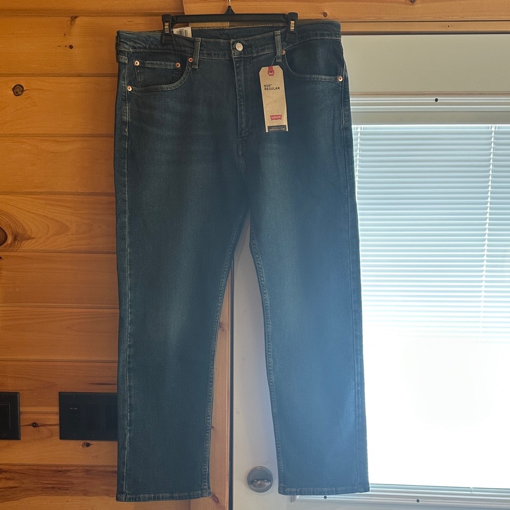 NWT Levi's Men's Blue Jeans size 38x30
